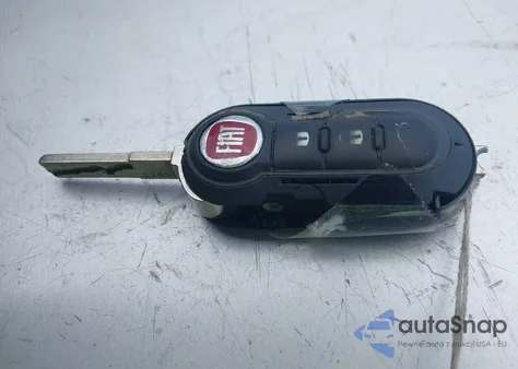 2014 Fiat 500 Pop z USA, uszkodzony, nr VIN 3C3CFFAR8ET259992